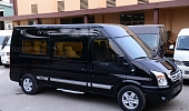 Thu&ecirc; xe limousine dcar đưa đ&oacute;n chuy&ecirc;n gia người nước ngo&agrave;i