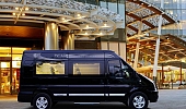 Thuê xe limousine dcar đi sân Golf Chí Linh
